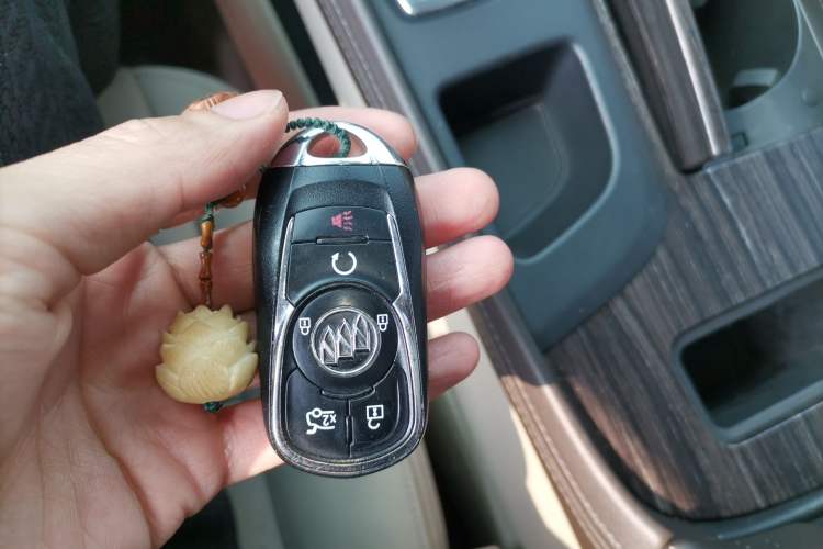 Used Buick LaCrosse 2016 Revised 20T Leading Edition Interior 1