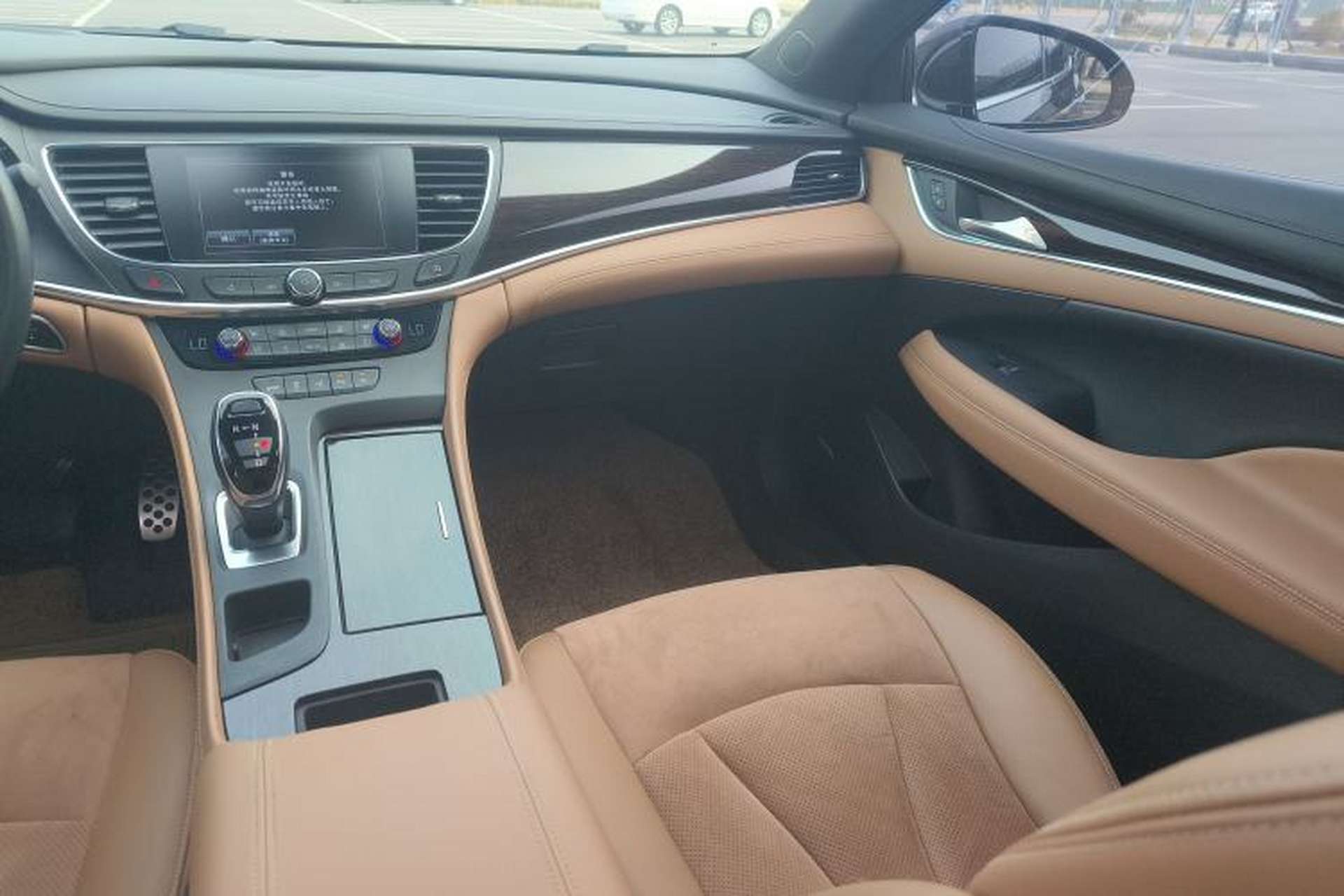 Used Buick LaCrosse 2016 28T Luxury Version Interior 2