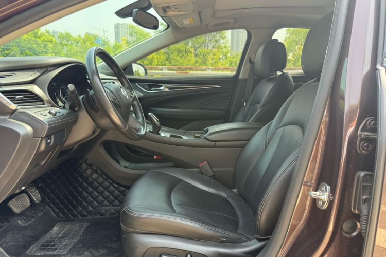Used Buick LaCrosse 2016 Revised Version 28T Elite Edition Interior 2