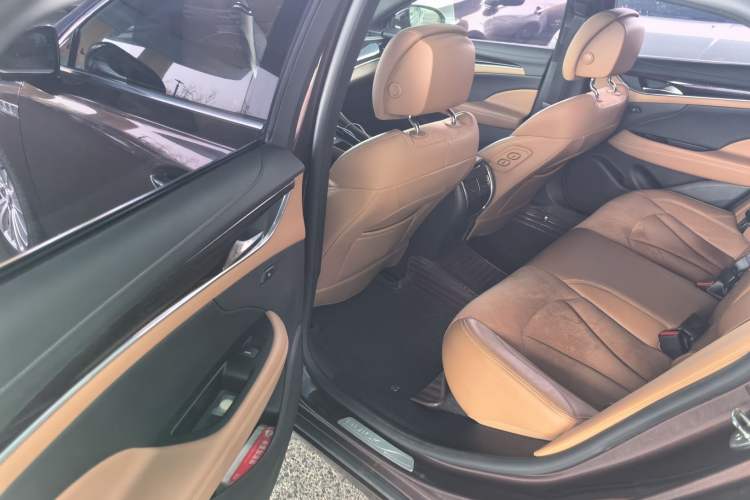 Used Buick LaCrosse 2016 28T Luxury Version Left Rear Seat