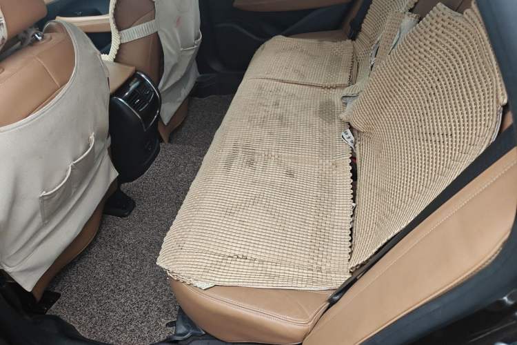 Used Buick LaCrosse 2016 28T Premium Edition Left Rear Seat