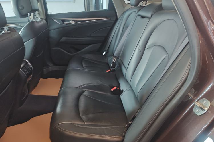 Used Buick LaCrosse 2016 Revised Version 28T Elite Edition Left Rear Seat