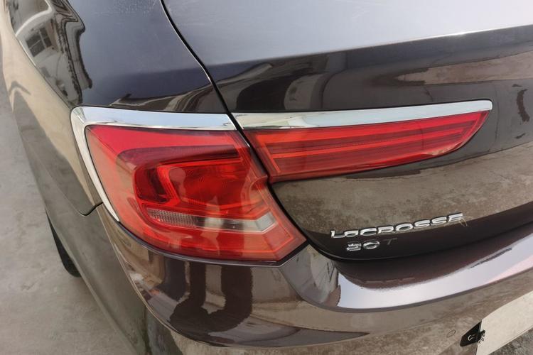 Used Buick LaCrosse 2016 20T Luxury Model Left Rear Taillight