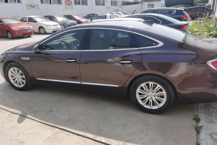 Used Buick LaCrosse 2016 20T Luxury Model Left Side