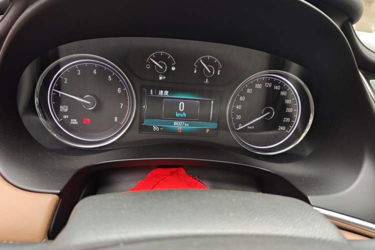 Used Buick LaCrosse 2016 20T Elite Edition Odometer Close Up