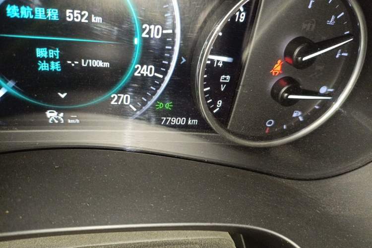 Used Buick LaCrosse 2016 20T Luxury Model Odometer Close Up