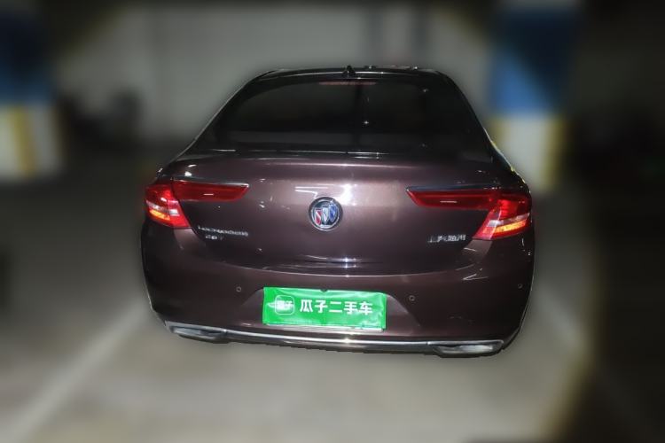 Used Buick LaCrosse 2016 28T Luxury Version Rear