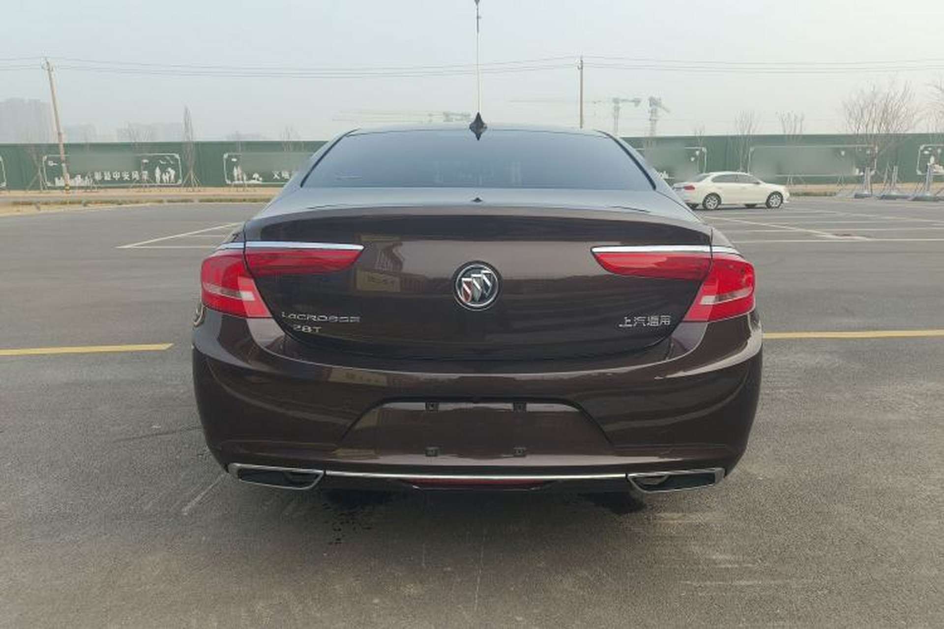 Used Buick LaCrosse 2016 28T Luxury Version Rear