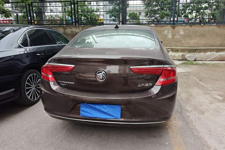 Used Buick LaCrosse 2016 20T Elite Edition Rear