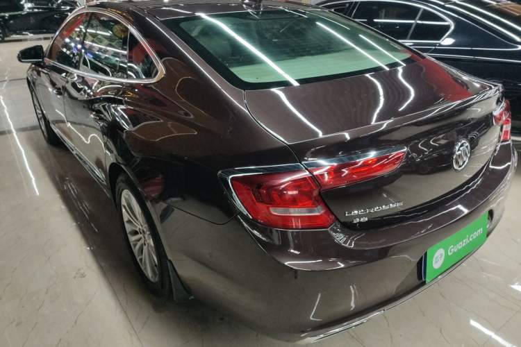 Used Buick LaCrosse 2016 Revised Version 28T Elite Edition Rear Left 45 Deg
