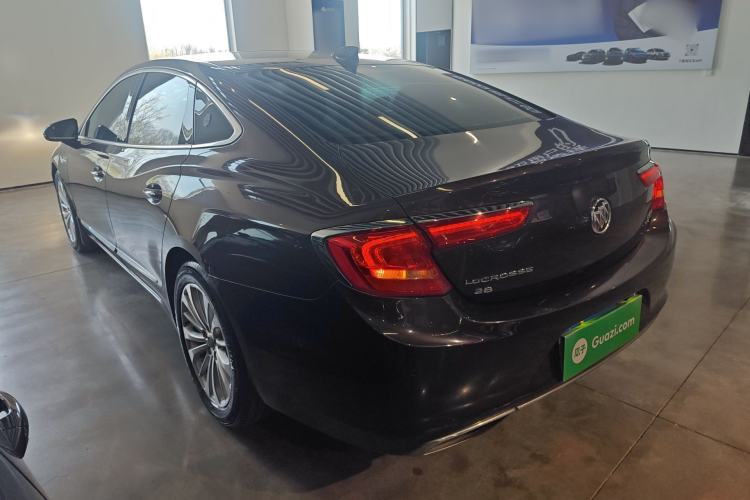 Used Buick LaCrosse 2016 Revised Version 28T Elite Edition Rear Left 45 Deg