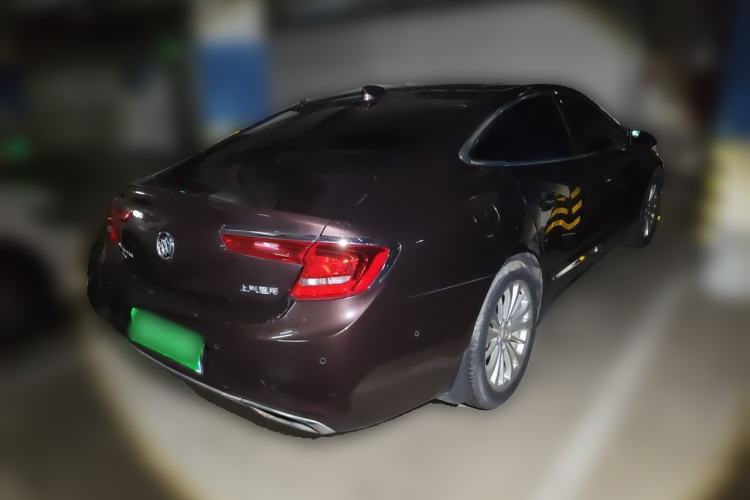 Used Buick LaCrosse 2016 28T Luxury Version Rear Right 45 Deg