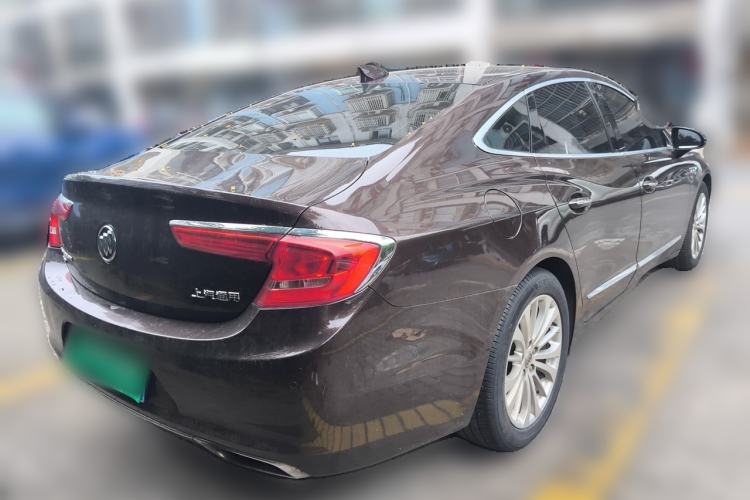 Used Buick LaCrosse 2016 28T Luxury Version Rear Right 45 Deg