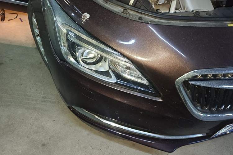 Used Buick LaCrosse 2016 Revised Version 28T Elite Edition Right Front Headlight