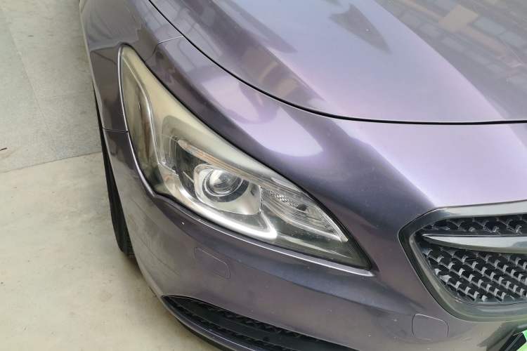 Used Buick LaCrosse 2016 Revised Version 28T Elite Edition Right Front Headlight