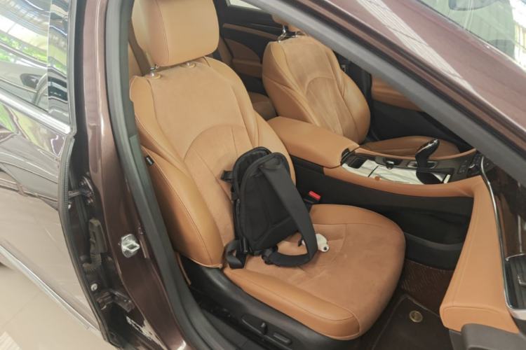 Used Buick LaCrosse 2016 20T Elite Edition Right Front Seat