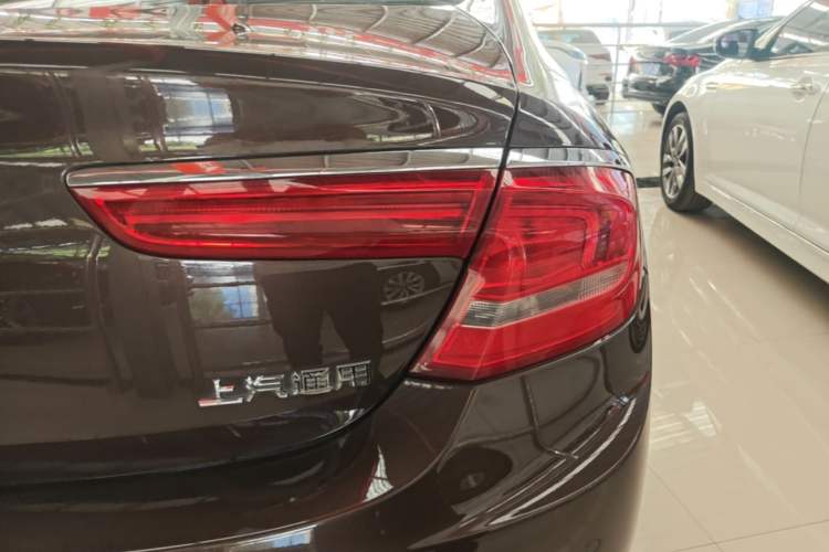 Used Buick LaCrosse 2016 20T Elite Edition Right Rear Taillight