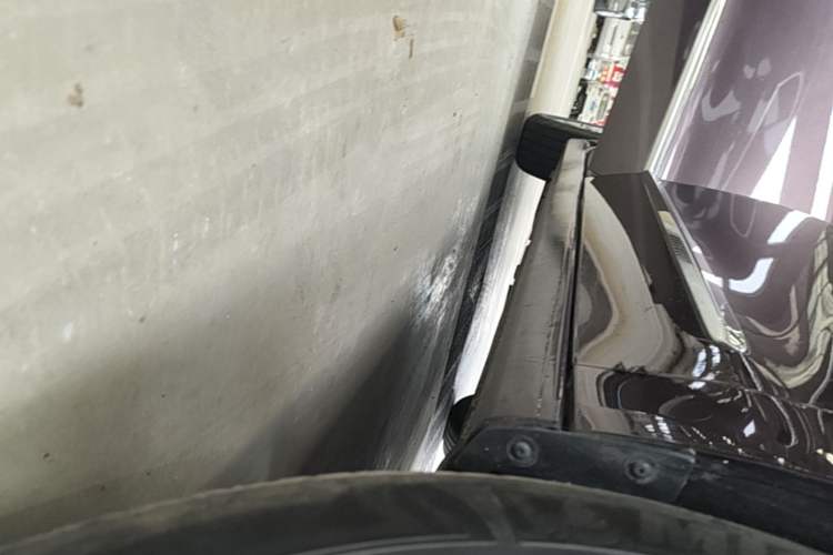Used Buick LaCrosse 2016 20T Elite Edition Right Side Sill