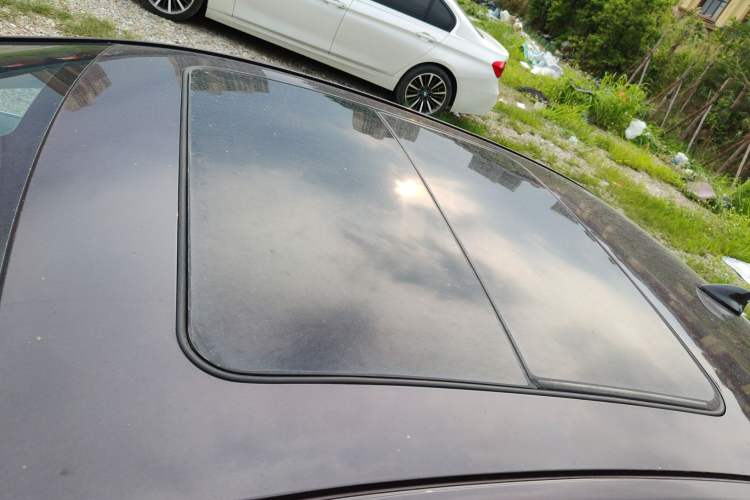 Used Buick LaCrosse 2016 20T Elite Edition Roof