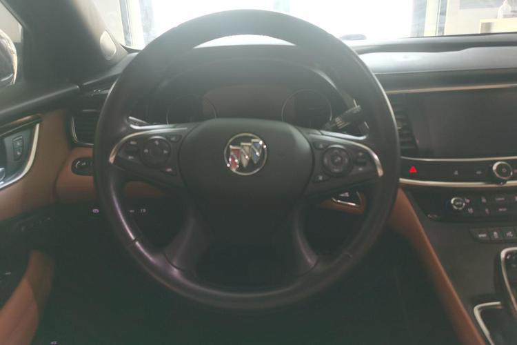 Used Buick LaCrosse 2016 20T Luxury Model Steering Wheel
