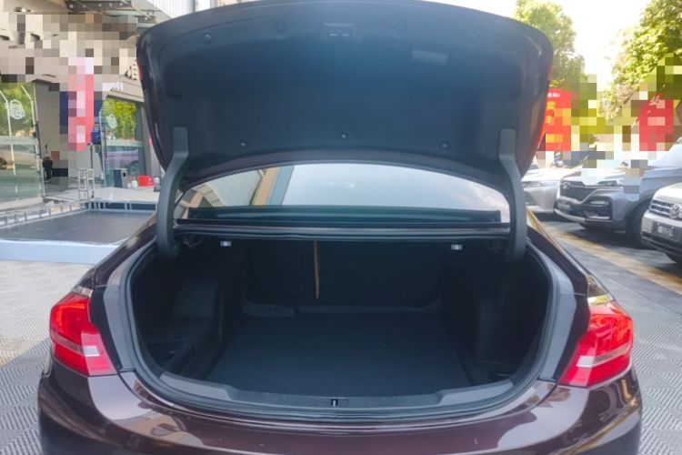 Used Buick LaCrosse 2016 20T Elite Edition Trunk