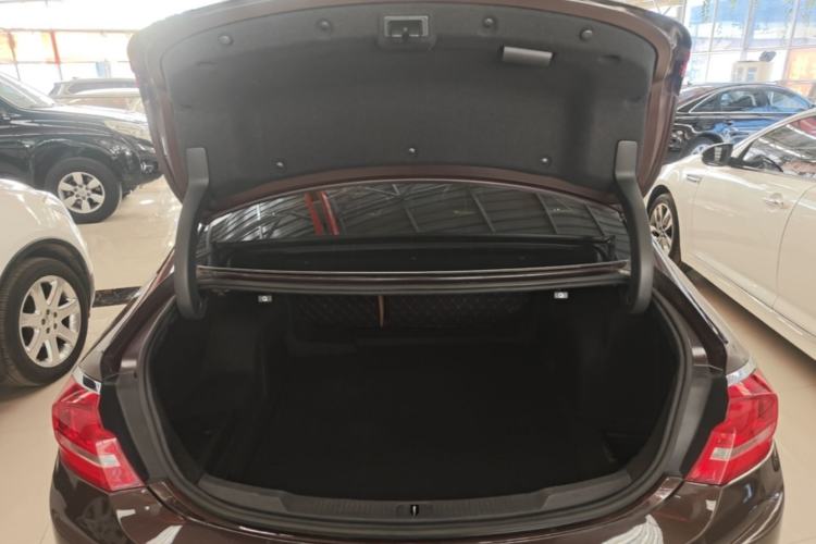 Used Buick LaCrosse 2016 20T Elite Edition Trunk