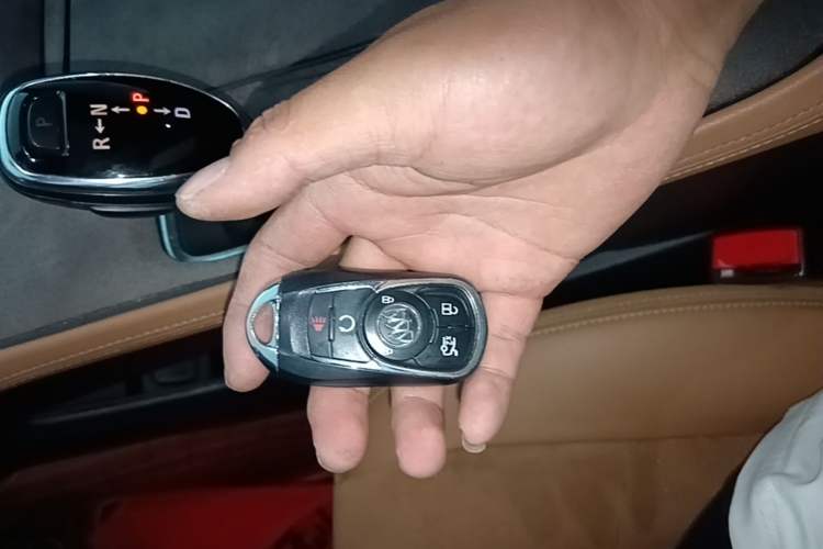 Used Buick LaCrosse 2016 20T Elite Edition Vehicle Key