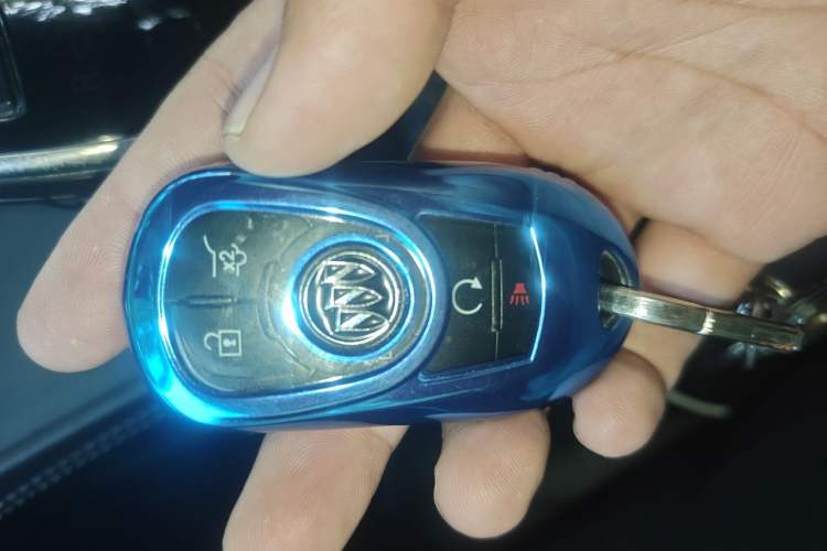 Used Buick LaCrosse 2016 Revised Version 28T Elite Edition Vehicle Key