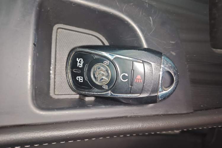 Used Buick LaCrosse 2016 Revised Version 28T Elite Edition Vehicle Key