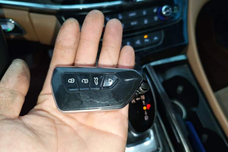 Used Buick LaCrosse 2016 20T Luxury Model Vehicle Key