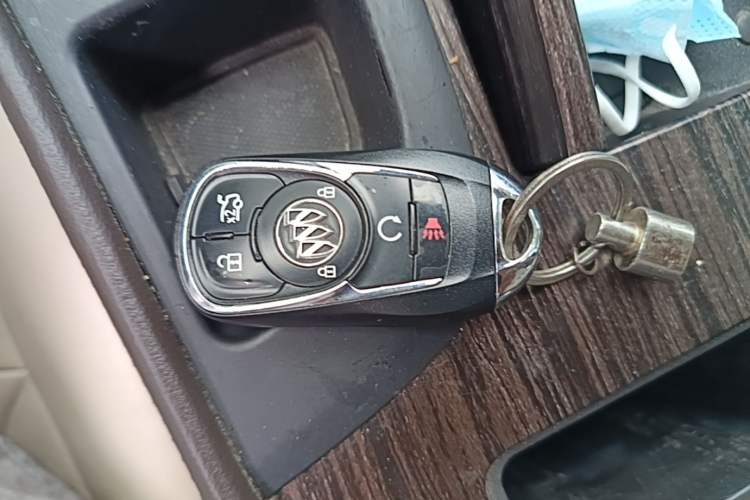 Used Buick LaCrosse 2016 Revised 20T Leading Edition Vehicle Key