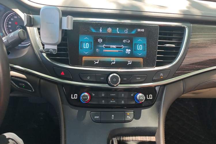 Used Buick LaCrosse 2016 Revised 20T Leading Edition Audio And AC Panel