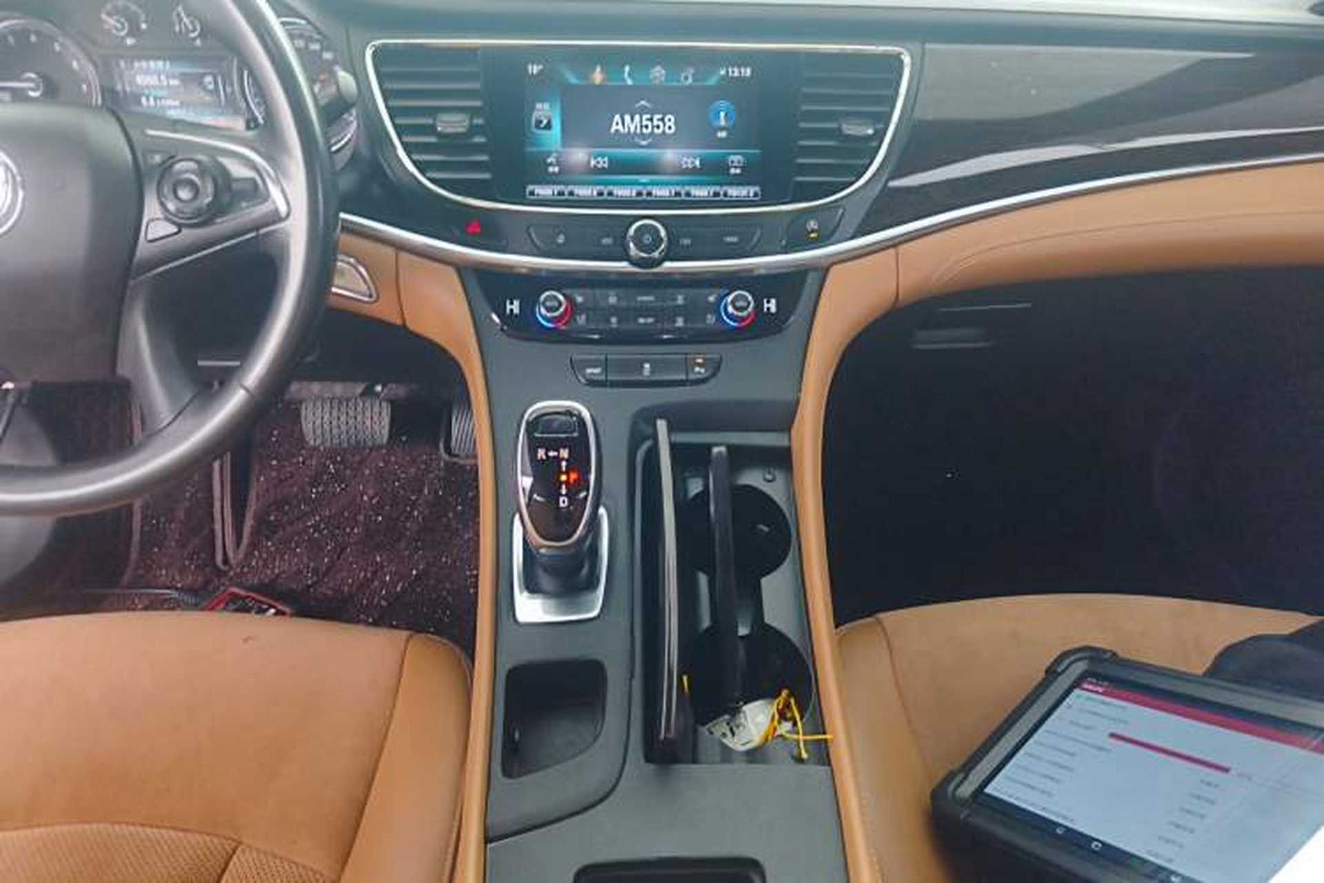 Used Buick LaCrosse 2016 20T Elite Edition Audio And AC Panel