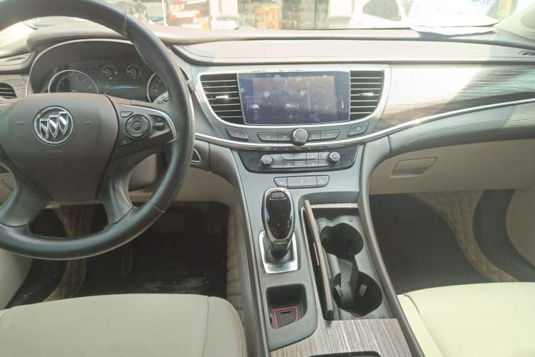Used Buick LaCrosse 2016 Revised 20T Leading Edition Audio And AC Panel