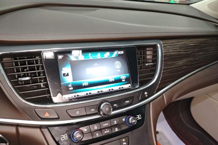 Used Buick LaCrosse 2016 Revised 20T Leading Edition Audio And AC Panel