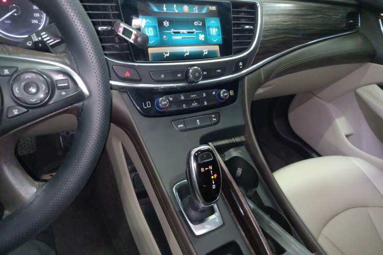 Used Buick LaCrosse 2016 Revised 20T Leading Edition Audio And AC Panel