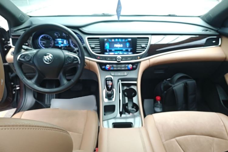 Used Buick LaCrosse 2016 20T Elite Edition Center Console