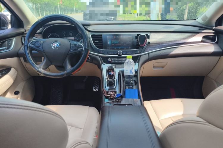 Used Buick LaCrosse 2016 Revised 20T Leading Edition Center Console