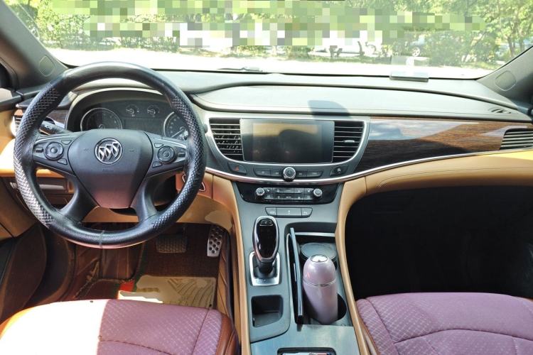 Used Buick LaCrosse 2016 20T Elite Edition Center Console