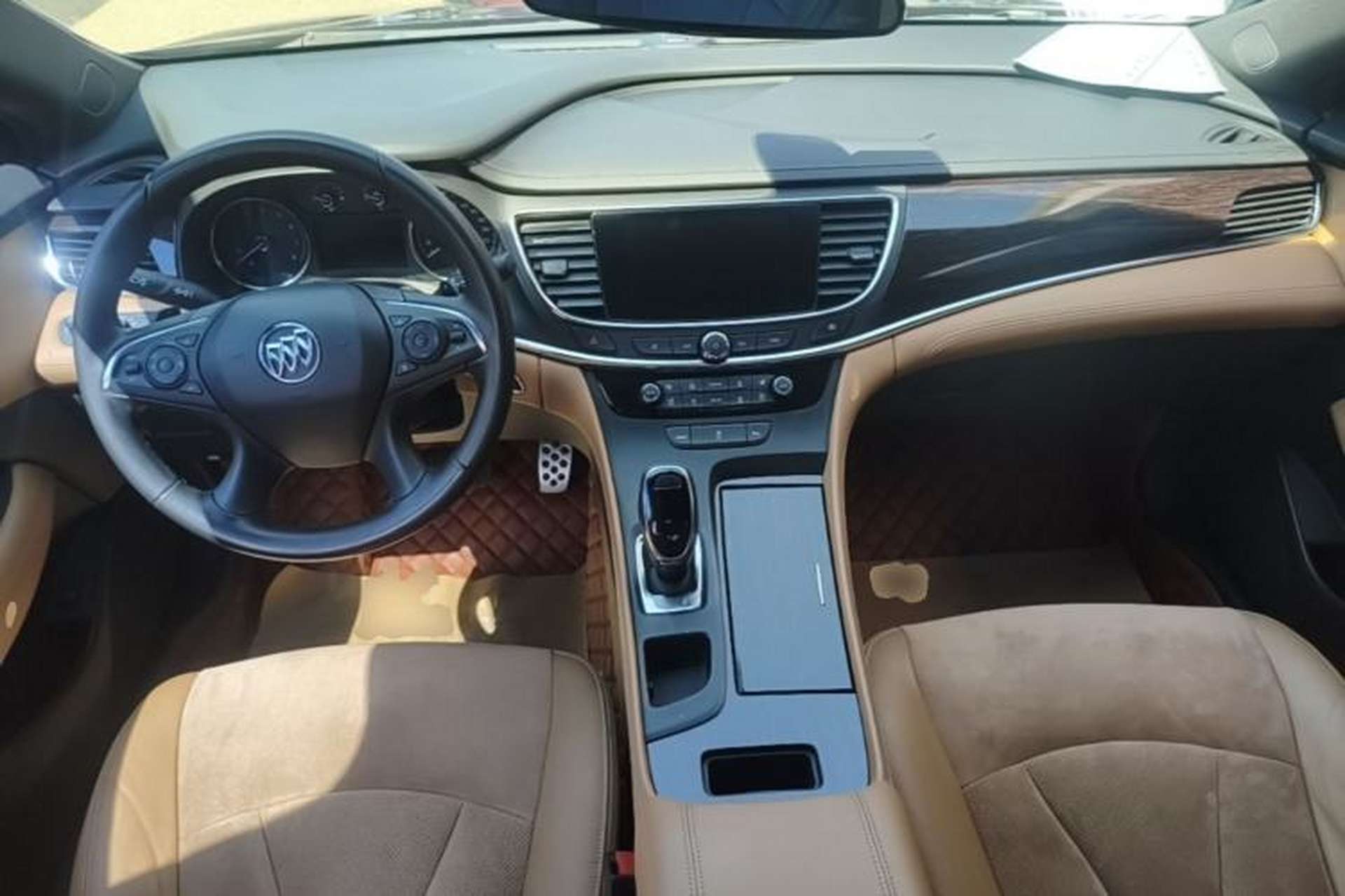 Used Buick LaCrosse 2016 20T Elite Edition Center Console