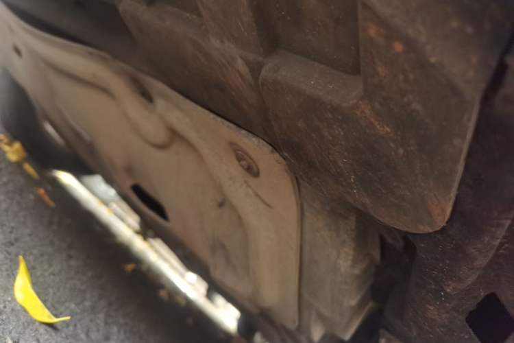 Used Buick LaCrosse 2016 28T Premium Edition Chassis Front