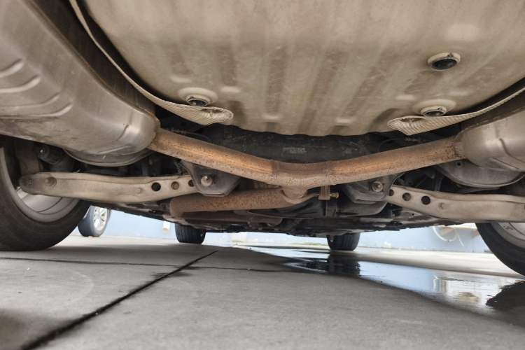 Used Buick LaCrosse 2016 28T Luxury Version Chassis Rear