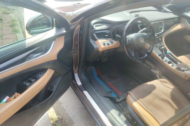 Used Buick LaCrosse 2016 20T Luxury Model Driver Seat