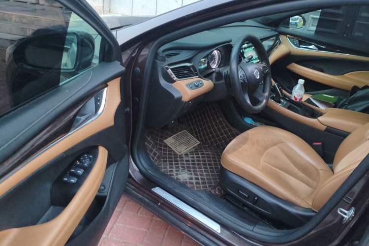 Used Buick LaCrosse 2016 20T Elite Edition Driver Seat