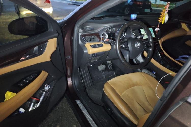 Used Buick LaCrosse 2016 20T Elite Edition Driver Seat