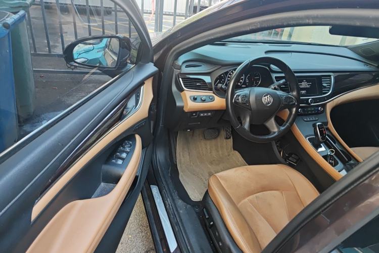 Used Buick LaCrosse 2016 20T Luxury Model Driver Seat