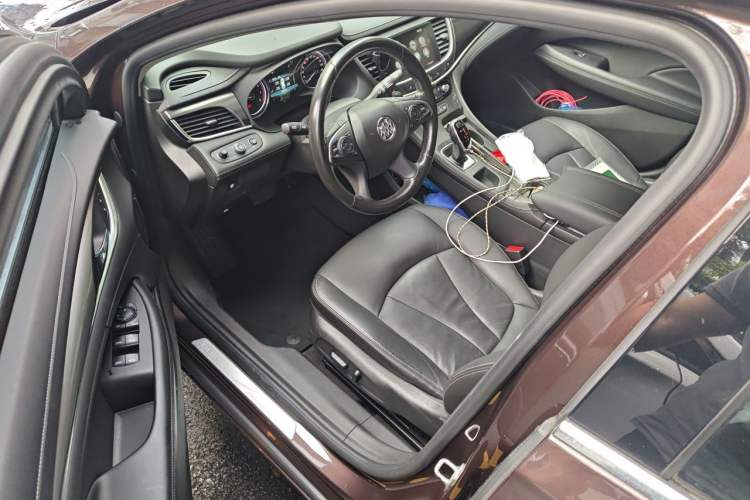 Used Buick LaCrosse 2016 Revised Version 28T Elite Edition Driver Seat