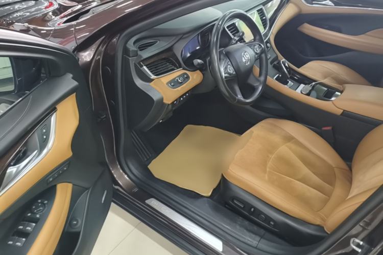 Used Buick LaCrosse 2016 28T Luxury Version Driver Seat