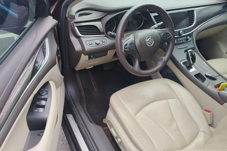 Used Buick LaCrosse 2016 20T Leading Model Driver Seat