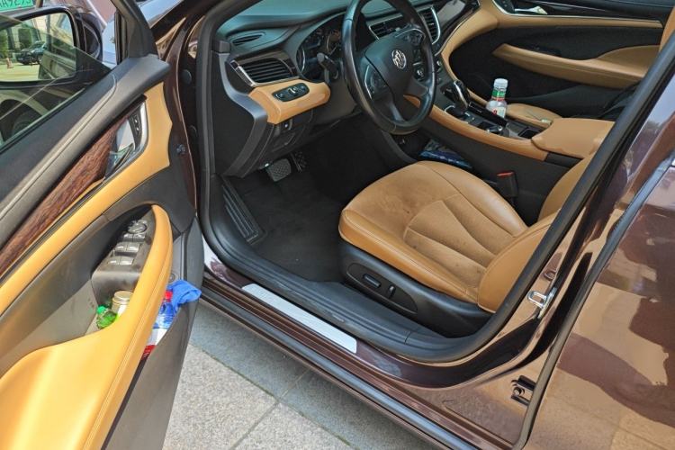 Used Buick LaCrosse 2016 28T Elite Model Driver Seat